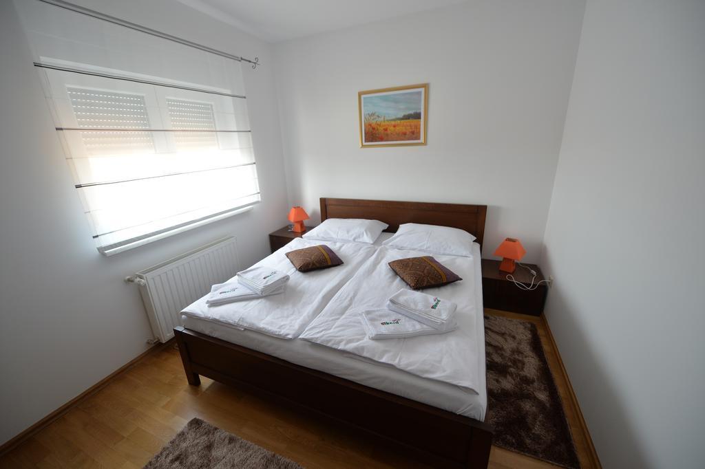 Apartmani Spoljar Zupanja Exterior foto