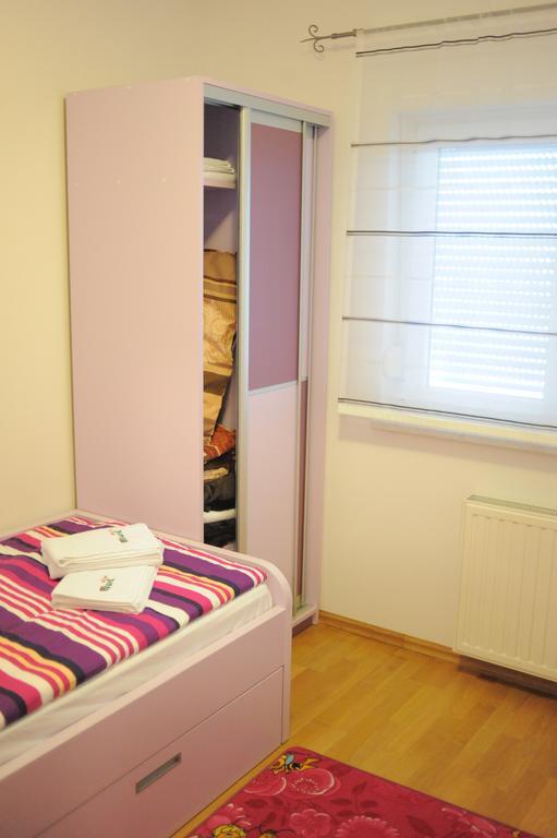 Apartmani Spoljar Zupanja Exterior foto